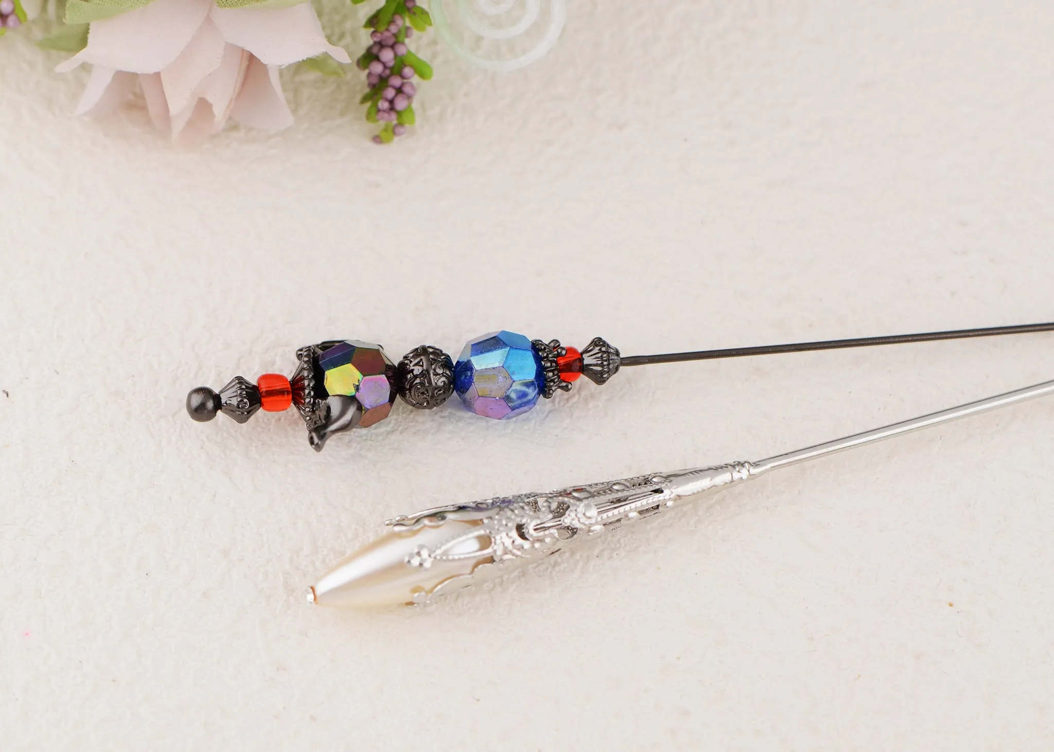 Alilang Classic Vintage 3Pcs Hat Brooch Pin Set with Rhinestone and Pearl Accents for Scarves and Hats Lapel Pin Accessories