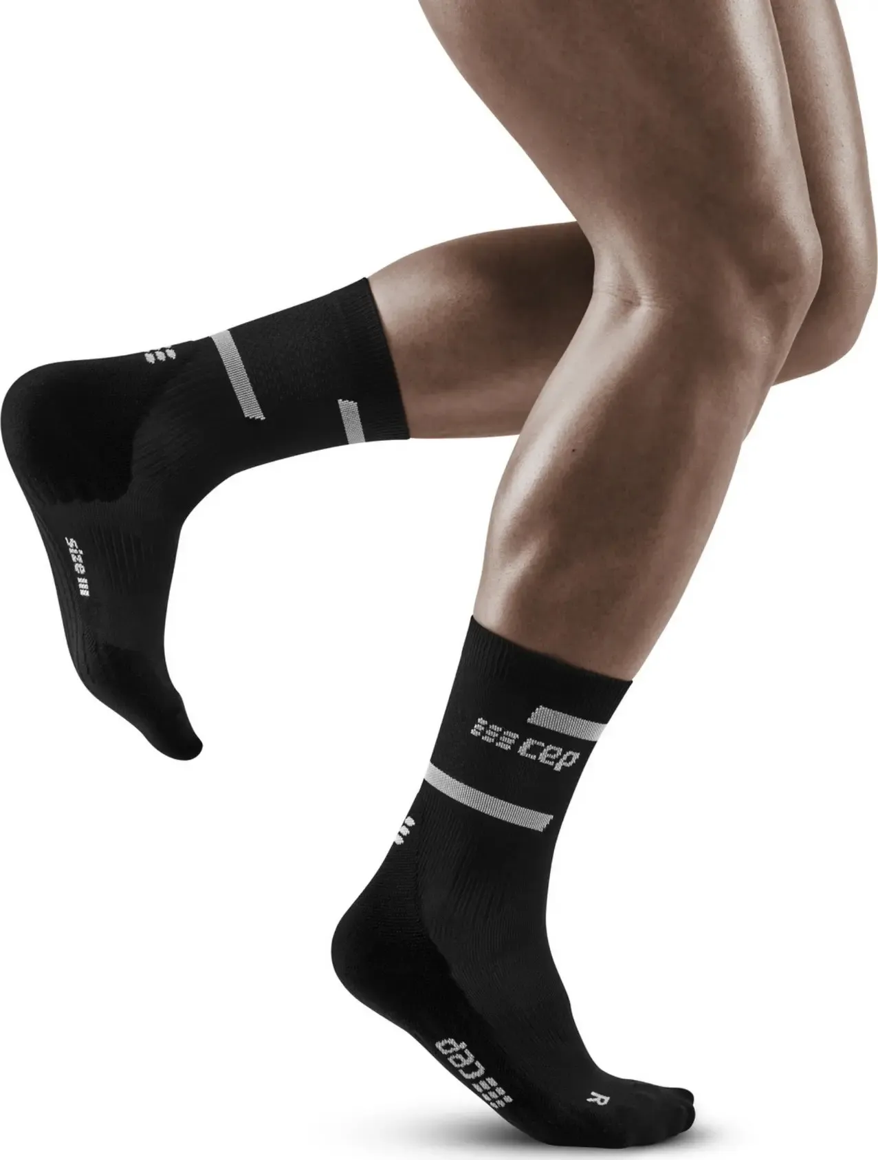 CEP Men&#x27;s Run Compression Mid Cut Socks 4.0 Black | Buy CEP Men&#x27;s Run Compression Mid Cut Socks 4.0 Black here | Outnorth