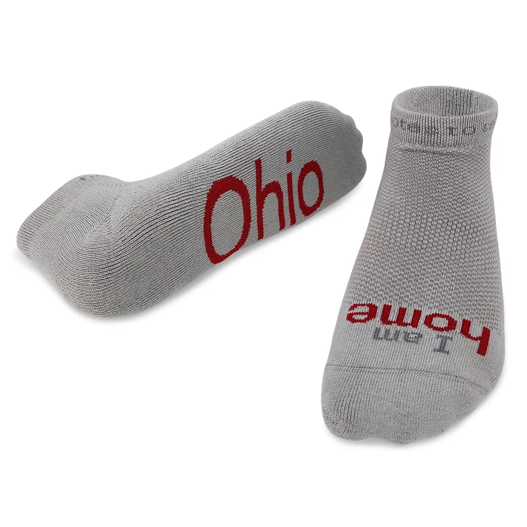 I am home® - Ohio grey low-cut socks with red words