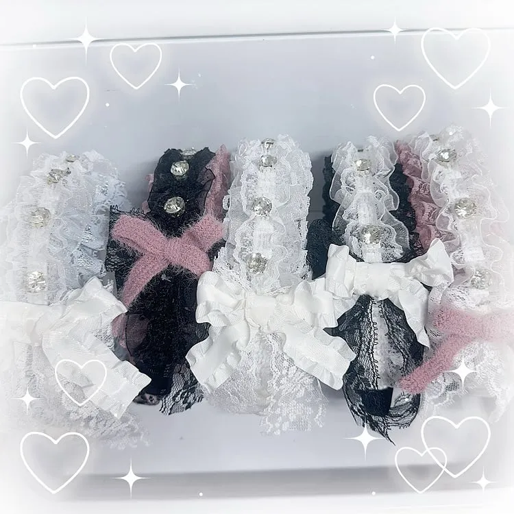 Jirai Kei Rhinestone and Bow Accents Lace KC
