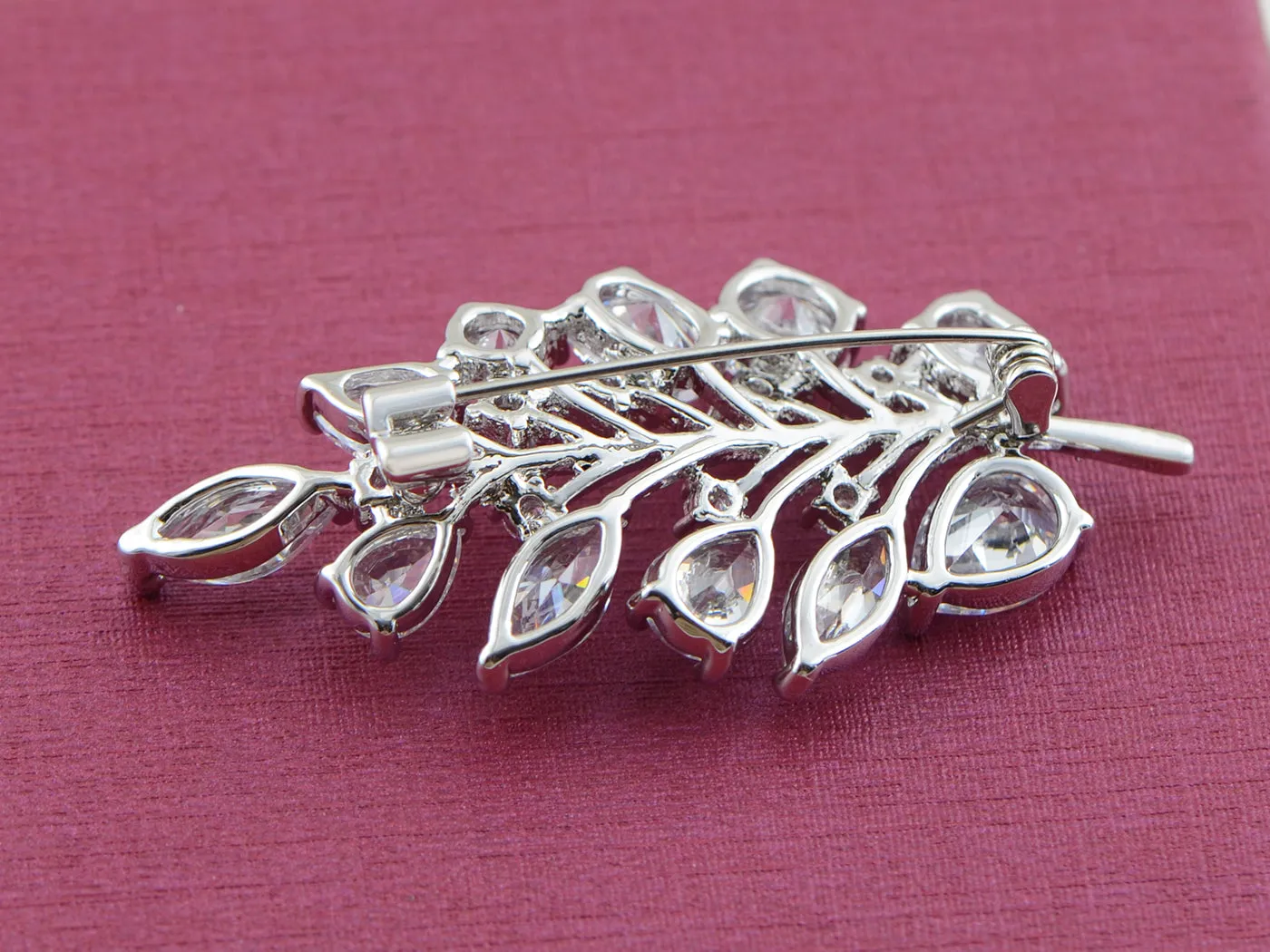 Zirconnia Leaf Plant Copper Plated Vine Party Corsage Wedding Brooch Pin